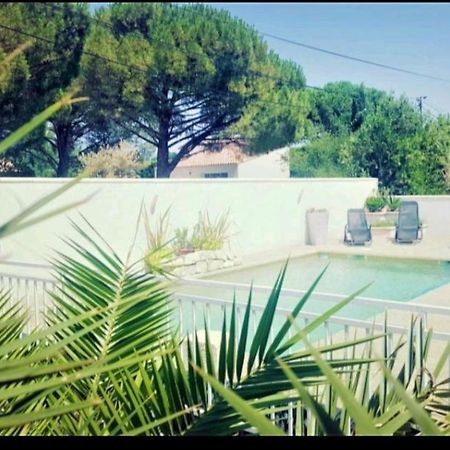 Suite Parentale Avec Petit Sejour Et Piscine Carpentras Zewnętrze zdjęcie